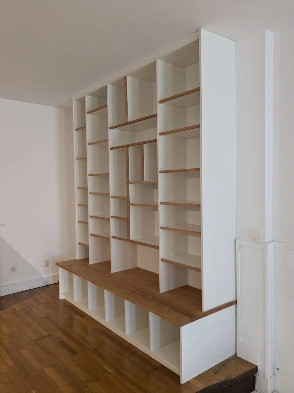 Agencement intérieur sur mesure — vue 45