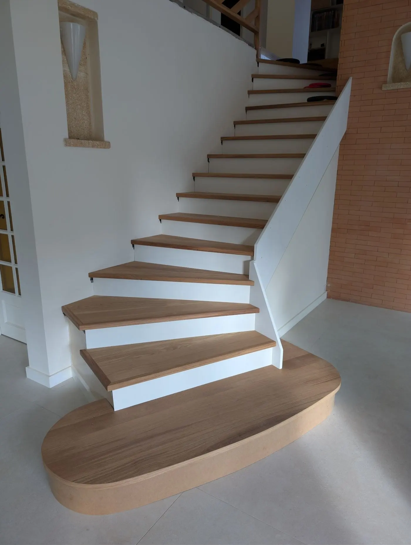 Escaliers sur mesure & garde-corps — vue 2