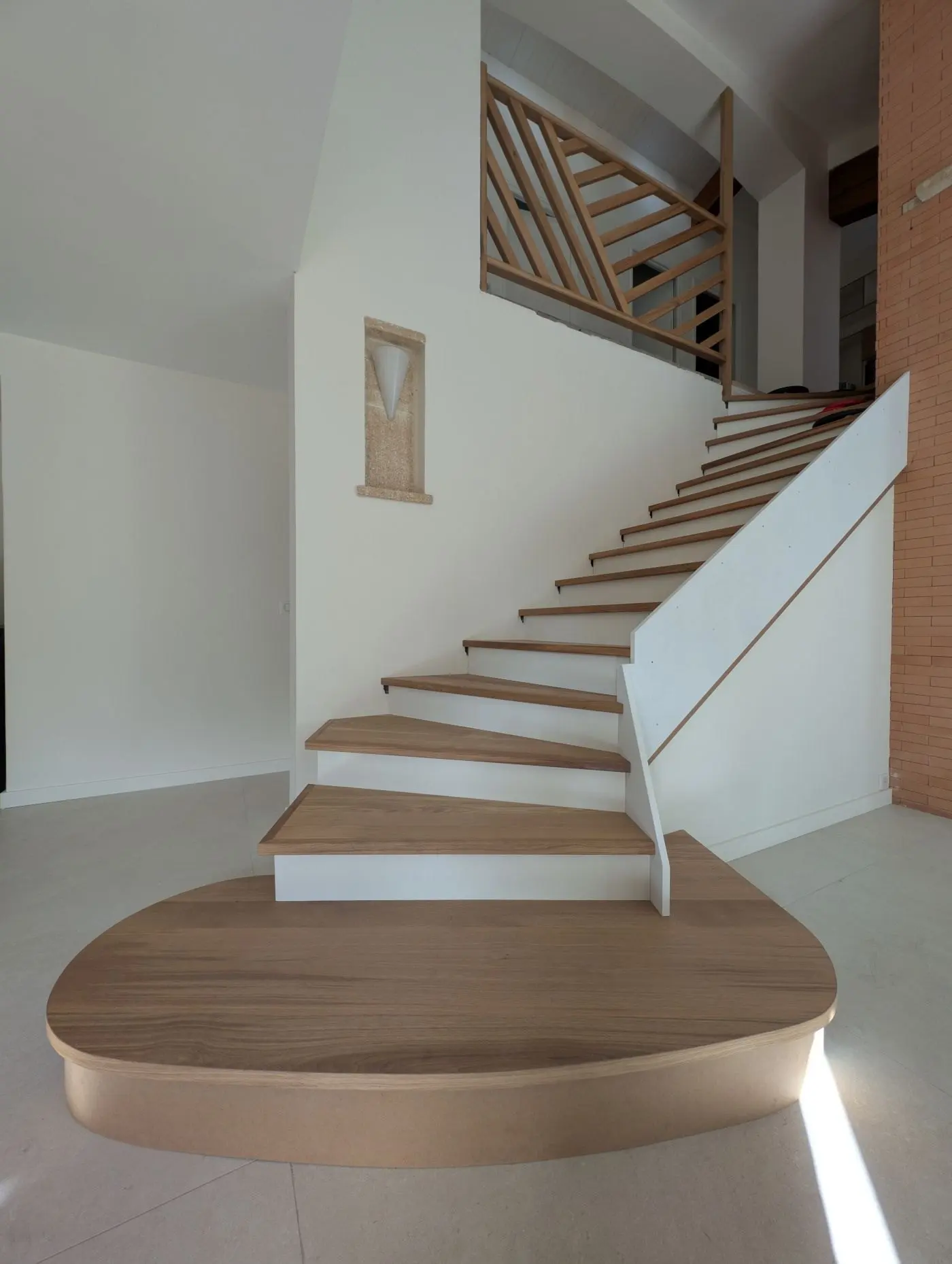 Escaliers sur mesure & garde-corps — vue 3