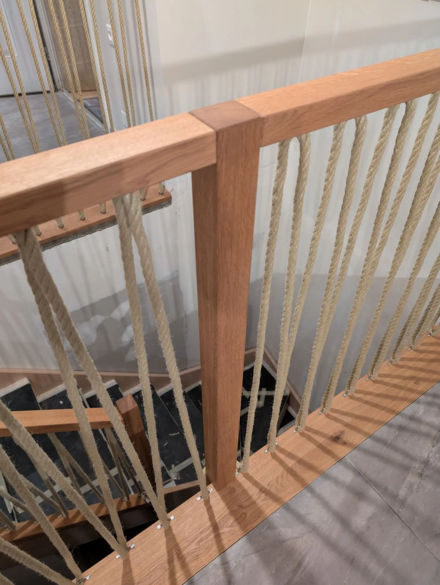 Escaliers sur mesure & garde-corps — vue 9