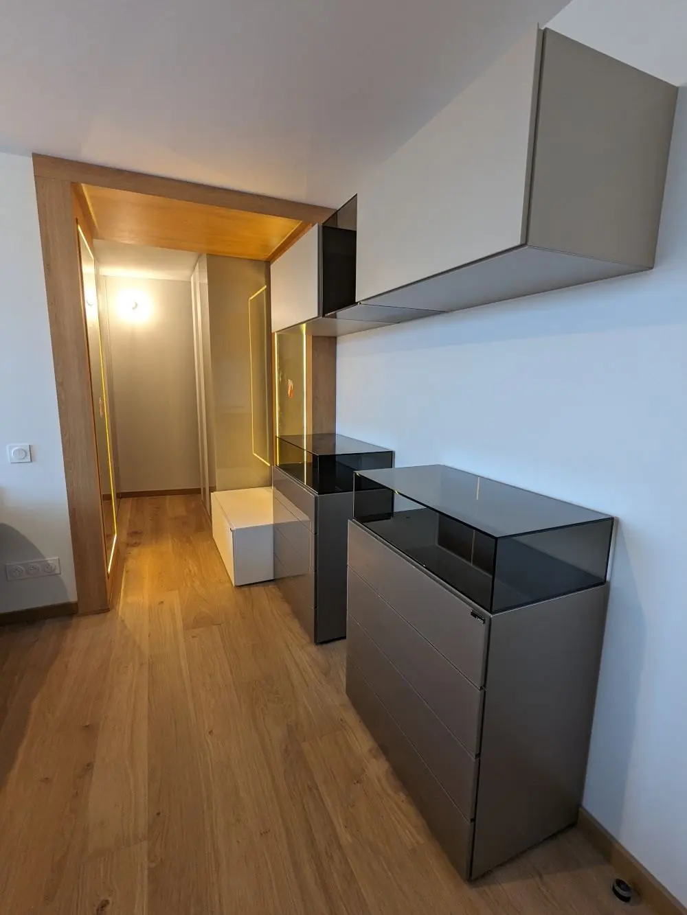 Agencement intérieur sur mesure — vue 12